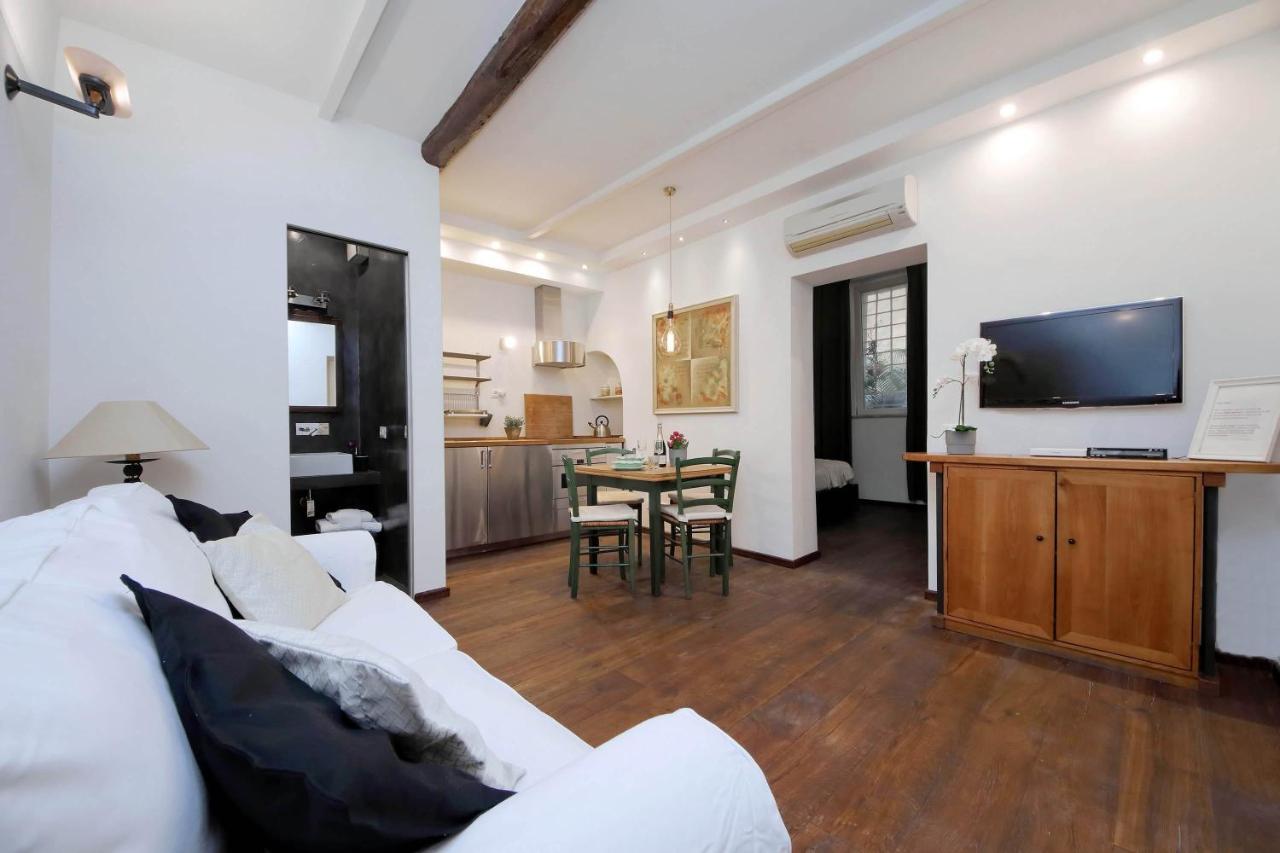 Ych-Pretty Flat Close Pantheon Roma Ngoại thất bức ảnh